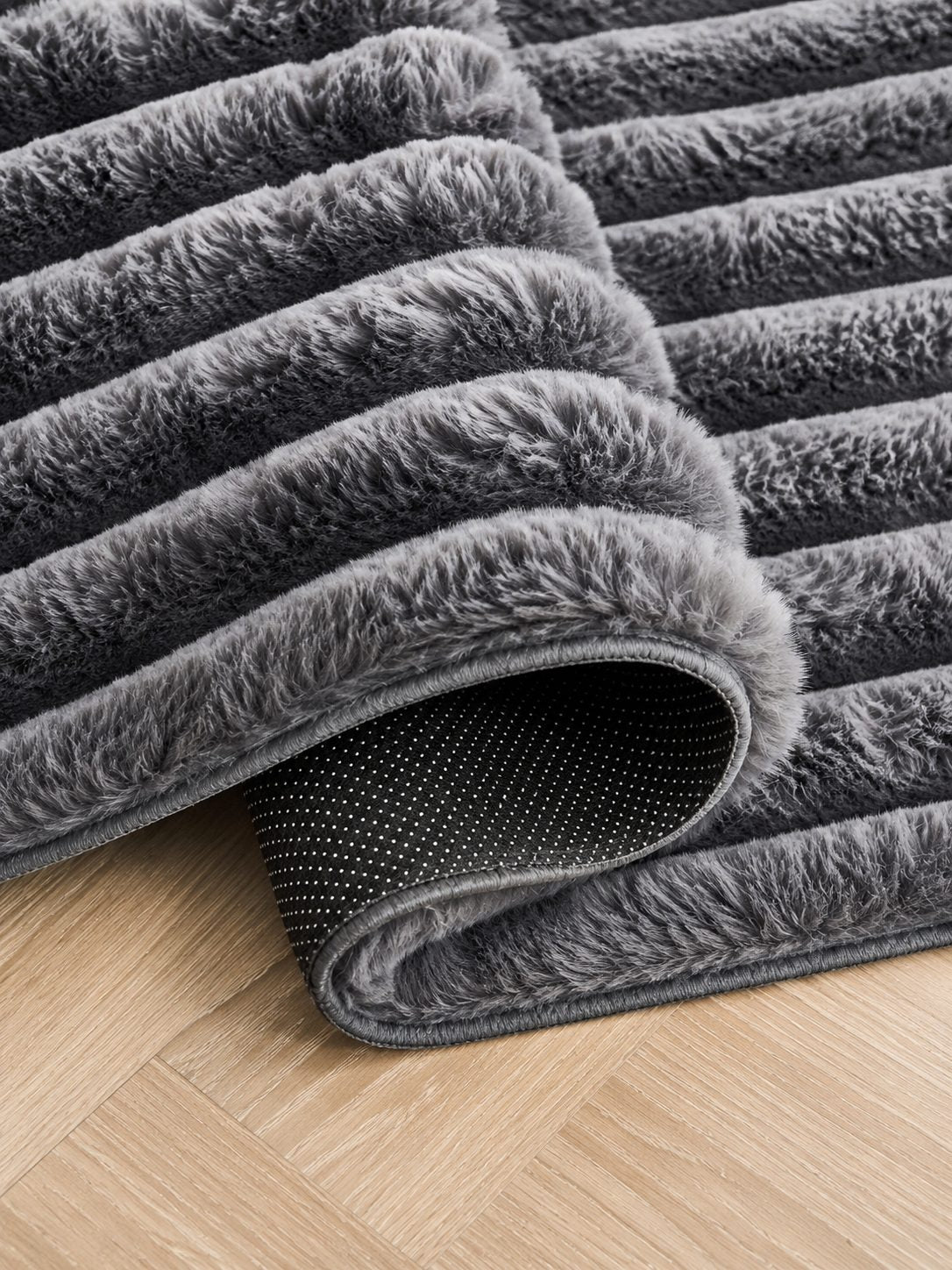 Faux Fur Shum Rug